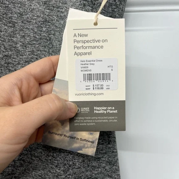 Vuori Halo Essential Dress - Picture 7 of 7